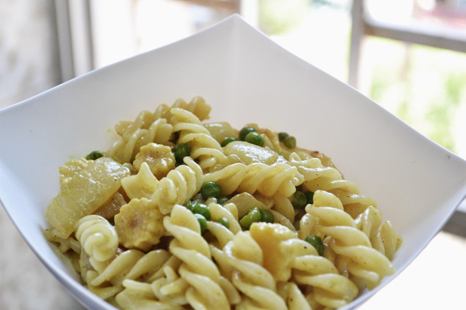 פסטה ברוטב קארי