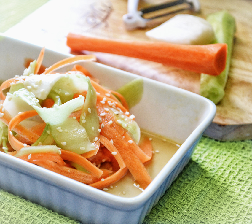 סלט בסגנון אסייתי