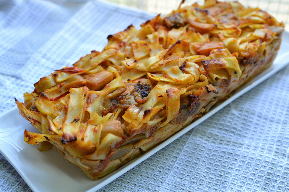 פשטידת פסטה עם עגבניות וחצילים