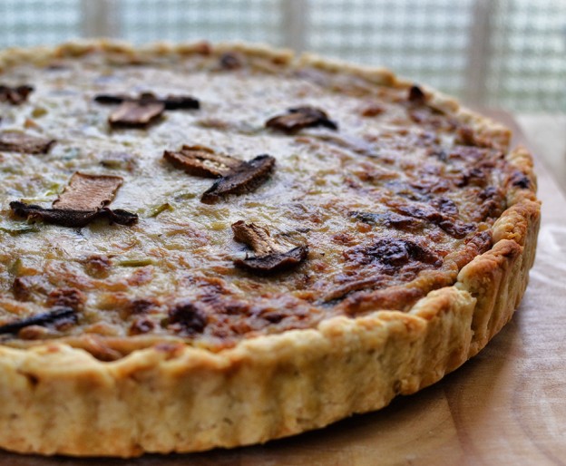 קיש פטריות ובצל