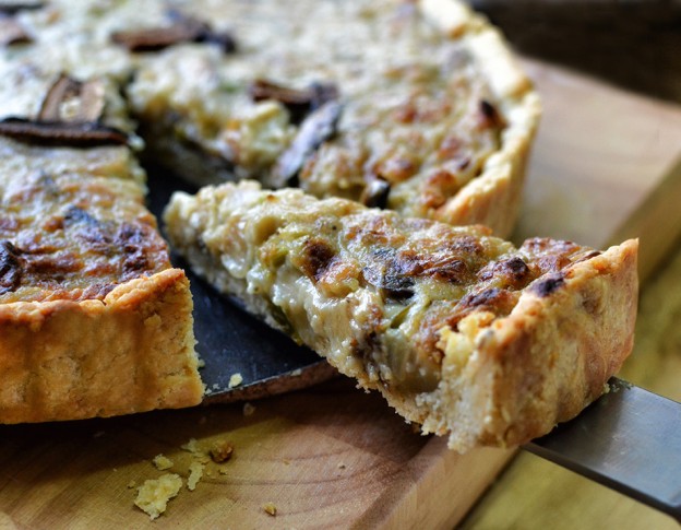 קיש פטריות ובצל