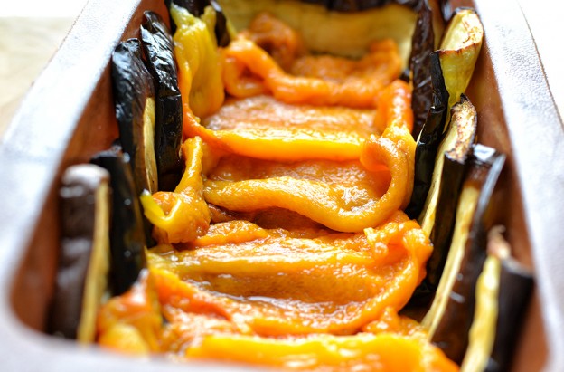 טרין חצילים ופלפלים טבעוני