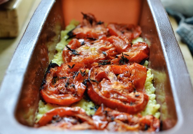 פשטידת אורז עם עגבניות צלויות