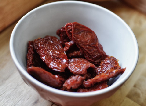 עגבניות מיובשות