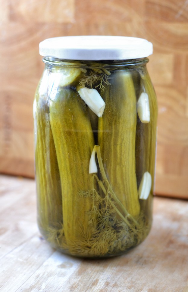 מלפפונים חמוצים ביתיים