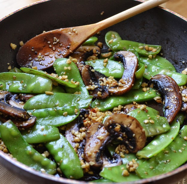 אפונת שלג ופורטבלו