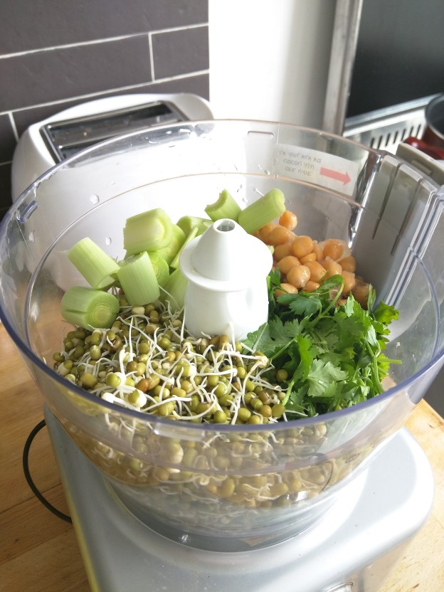 קציצות מאש וירוקים