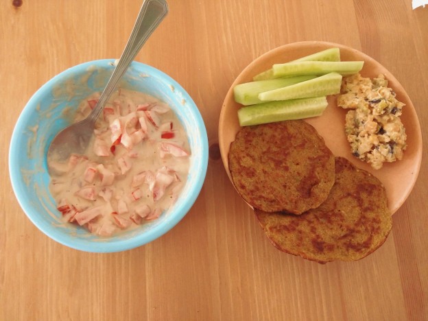 חביתיות, סלט טונה טבעוני, עגבניה בטחינה