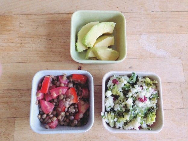 סלט קוסקוס, עדשים עם עגבניות, אבוקדו